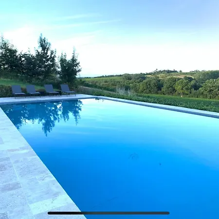 Holiday home Chateau De Charme Proche De St Emilion *